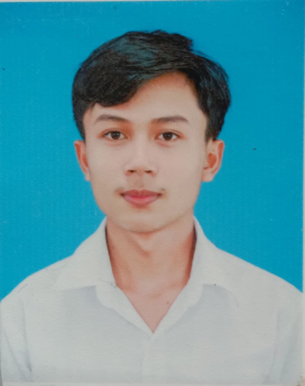 Portrait photograph of Ran Makara